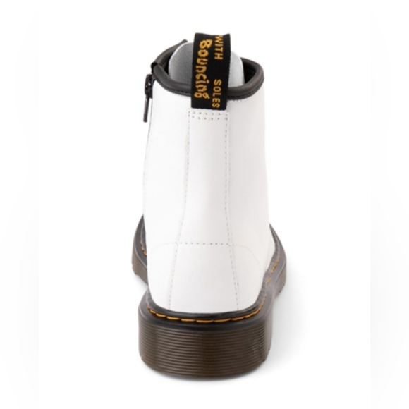 NEW! Dr. Martens 1460 8-Eye Boot - Little Kid - White sz 7 NWT Price Firm - Picture 3 of 11